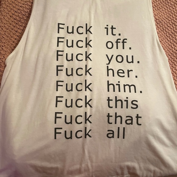 XL tank (I bought to fit loosely and work tank under). - Picture 1 of 1